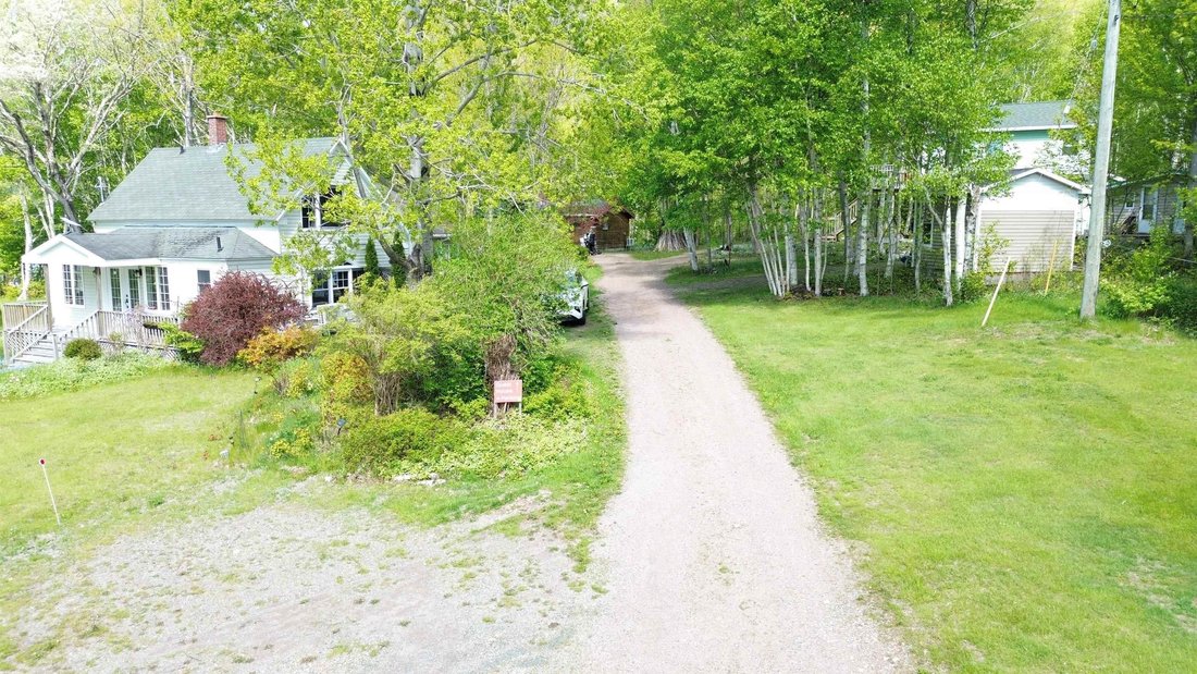 House in Indian Brook, Nova Scotia, Canada 5 - 18204026