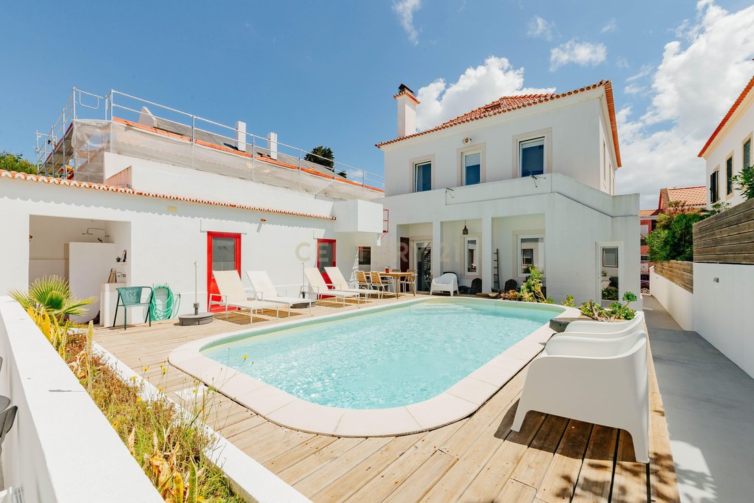 Villa in Parede, Lisbon, Portugal 1 - 18216642