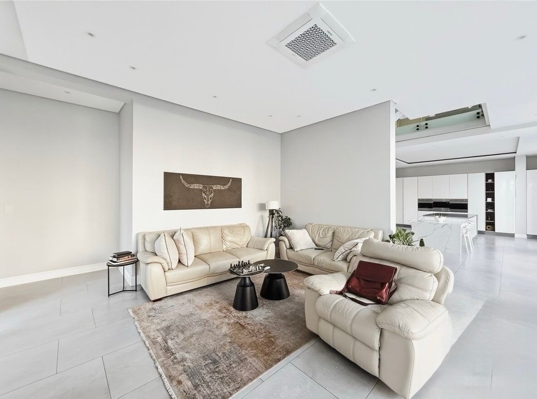 House in Riverglen, Gauteng, South Africa 4 - 18217329