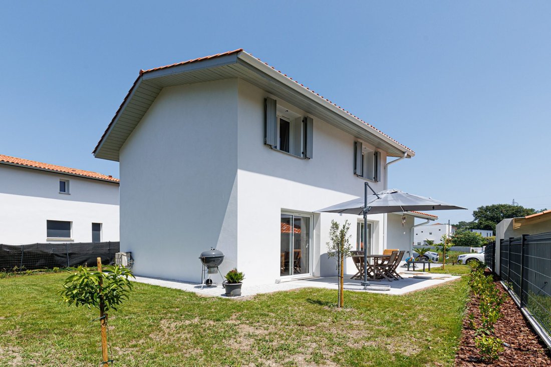 Villa in Anglet, Nouvelle-Aquitaine, France 1 - 18218584