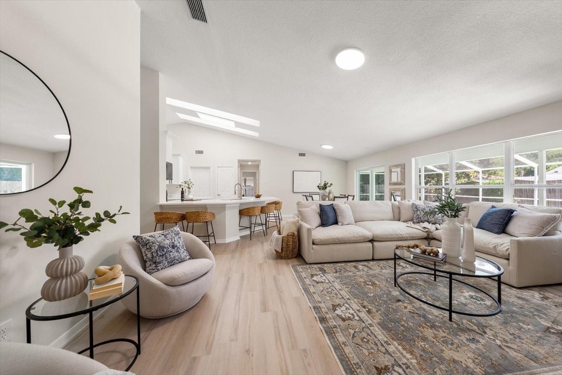 House in Tampa, Florida, United States 3 - 18215898