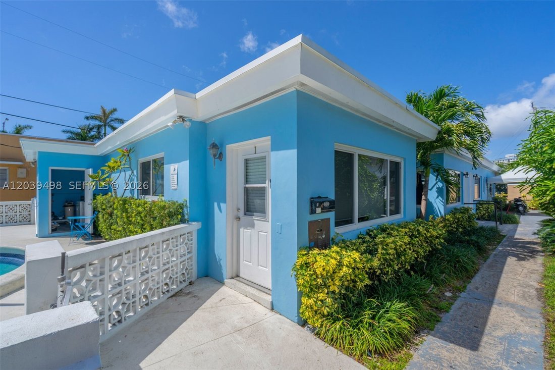 Miami Beach, Florida, United States 3 - 18215582