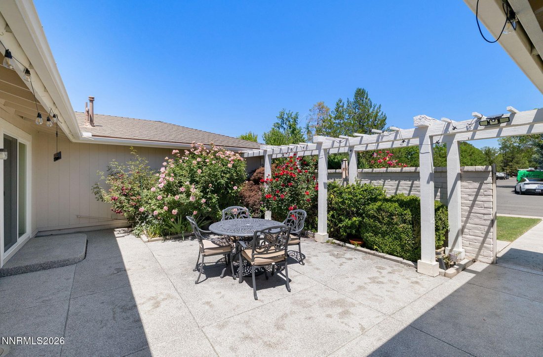 House in Reno, Nevada, United States 4 - 18215449