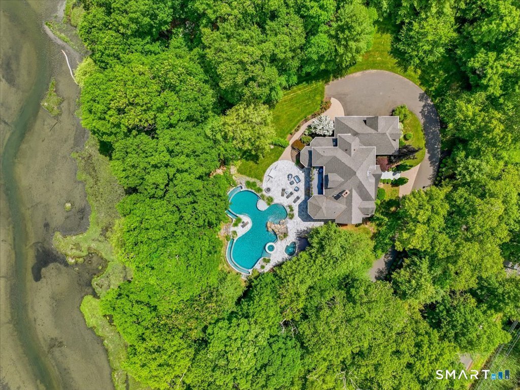 House in Guilford, Connecticut, United States 5 - 18216172