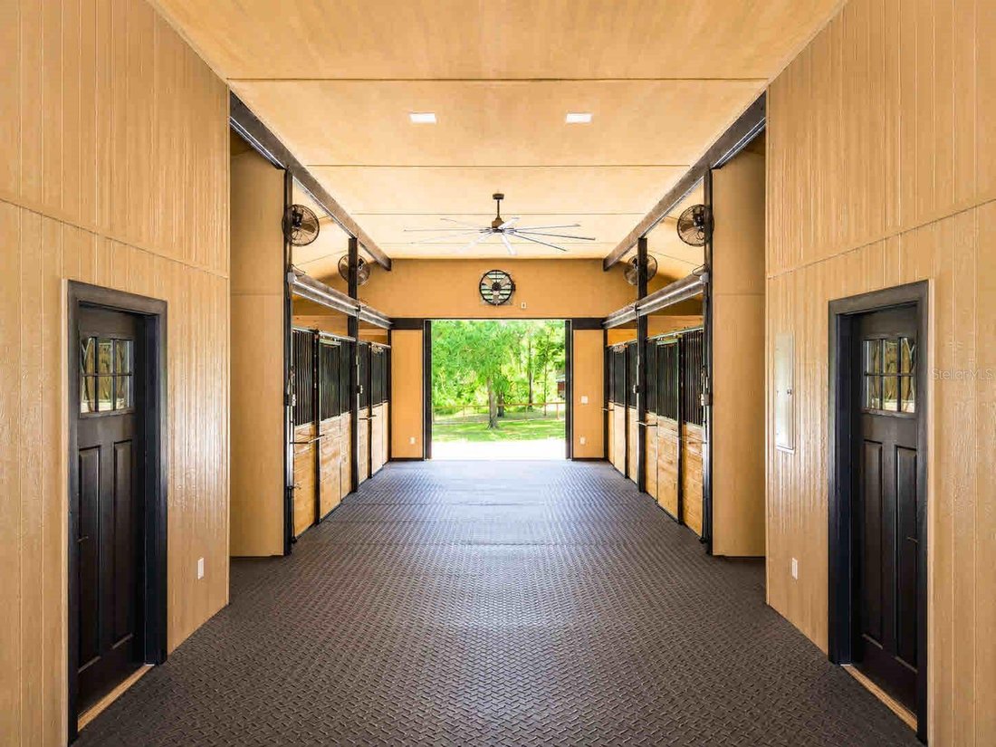 House in Ocala, Florida, United States 4 - 18215722