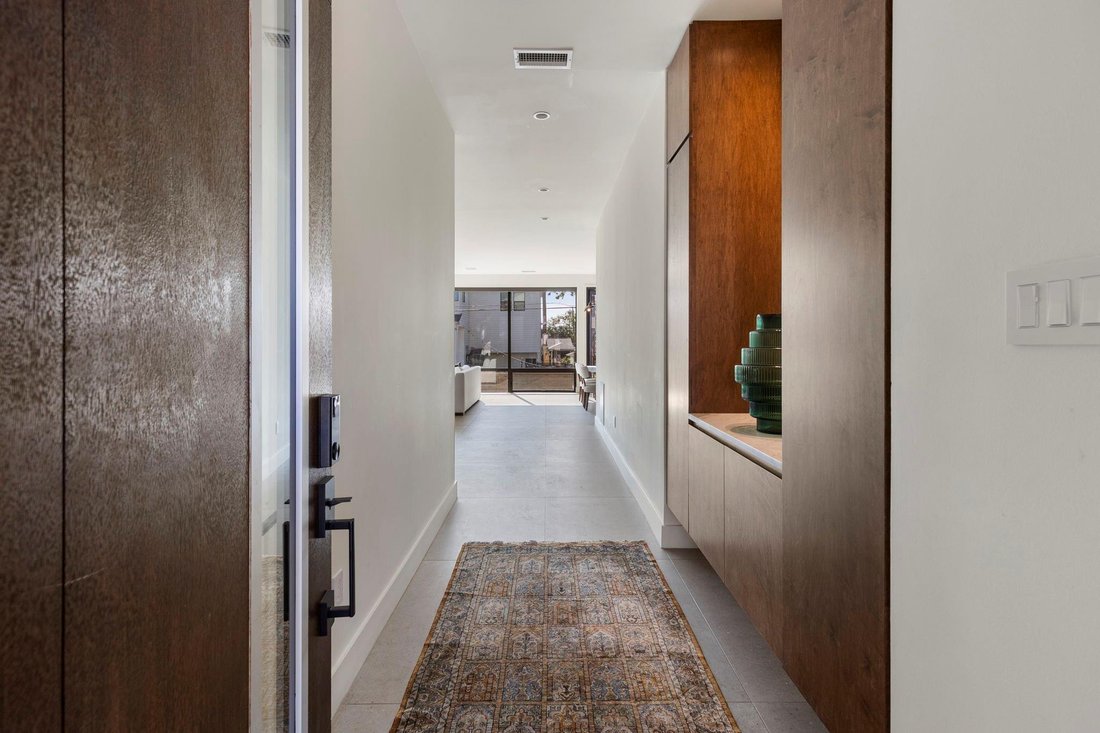 House in Houston, Texas, United States 5 - 18216777