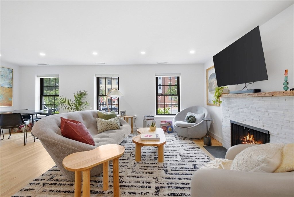 Condo in Boston, Massachusetts, United States 5 - 18217485