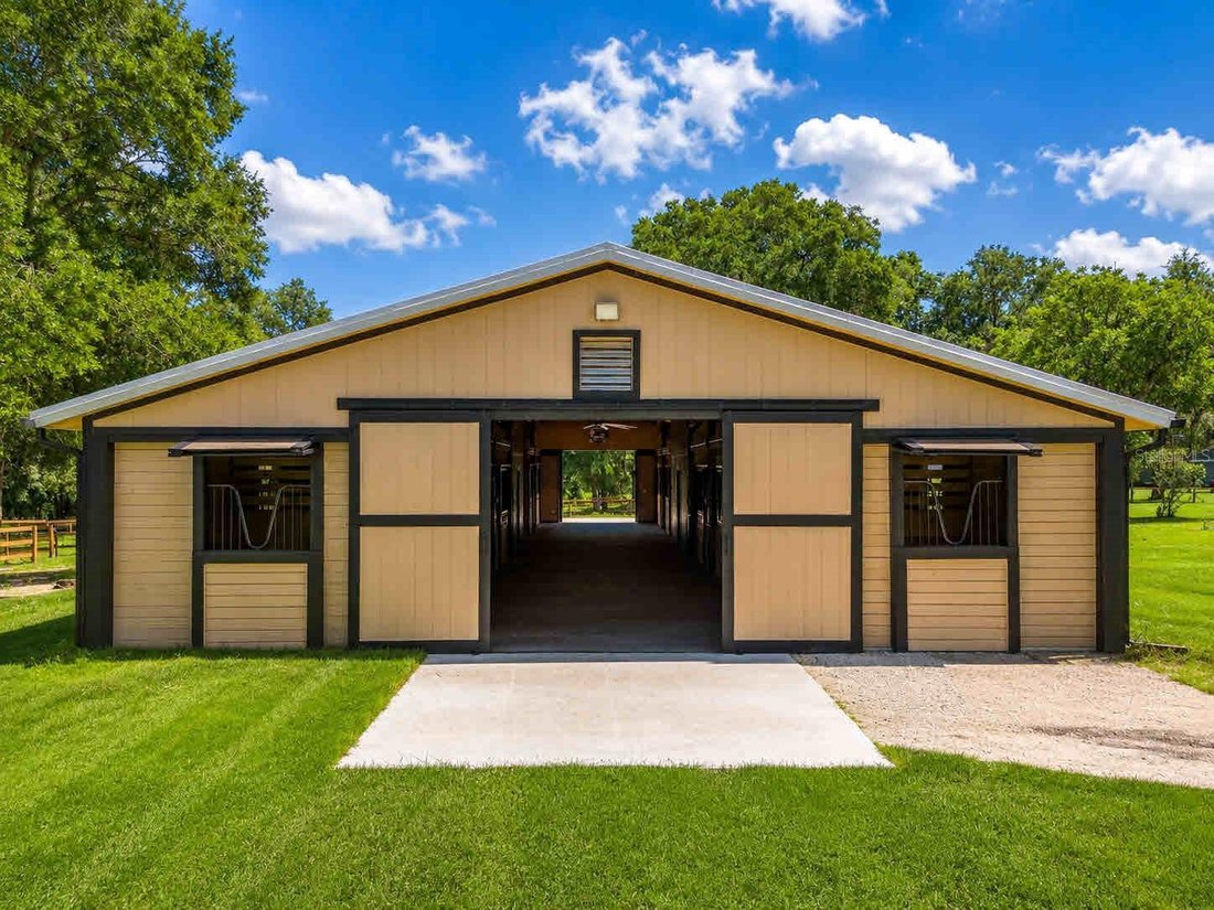 House in Ocala, Florida, United States 3 - 18215722