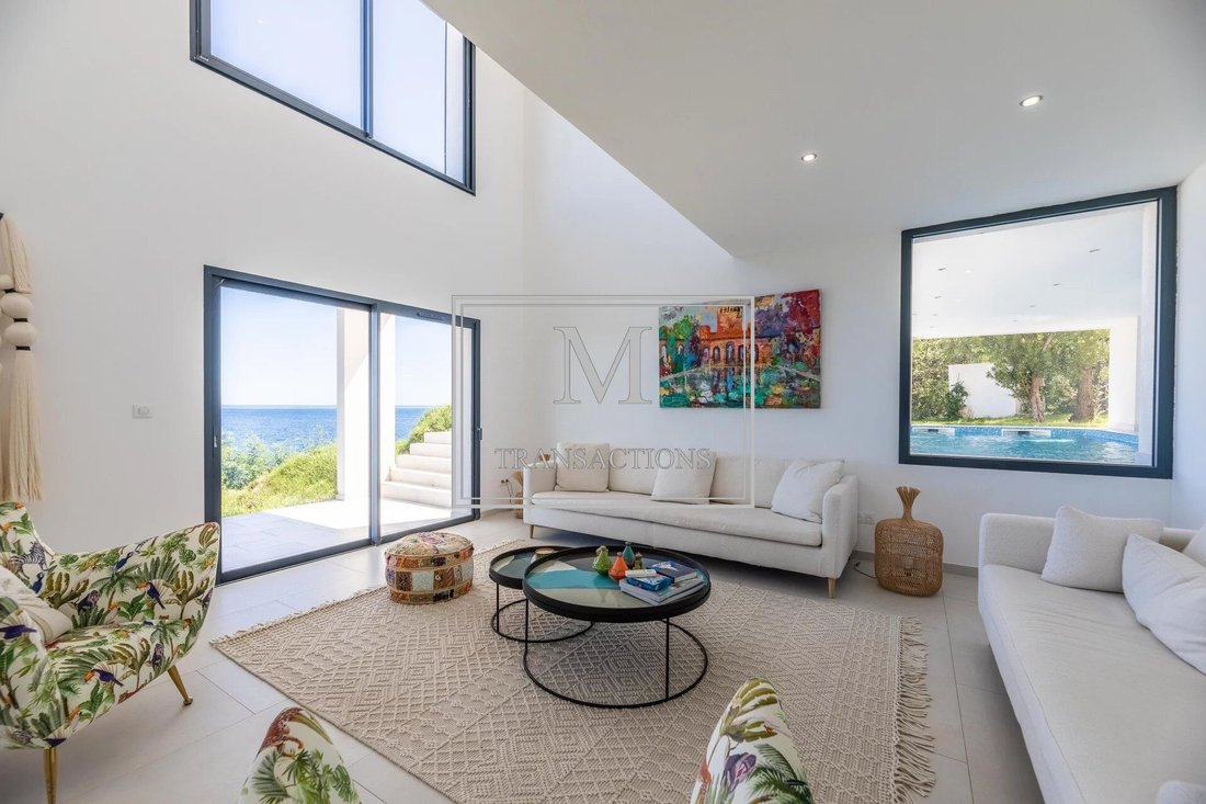Villa in Sari-Solenzara, Corsica, France 3 - 17624487