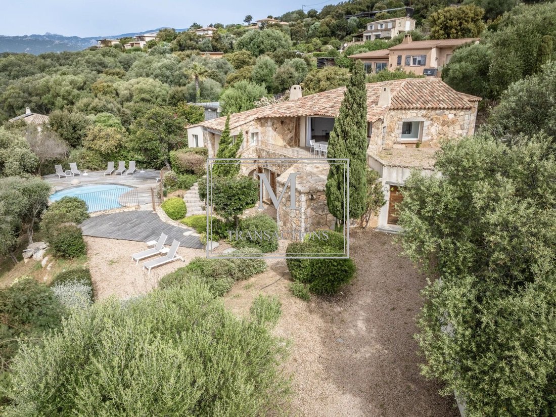Villa in Zonza, Corsica, France 1 - 17709794