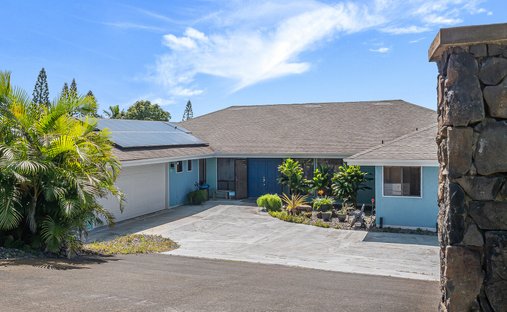 House in Naalehu, Hawaii, United States 1