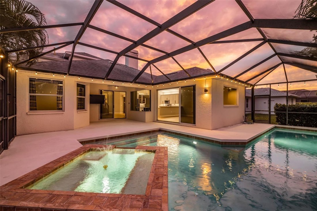 House in Bradenton, Florida, United States 2 - 18219342