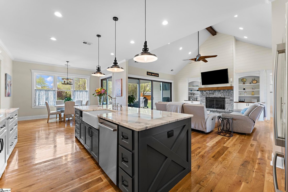 House in Williamston, South Carolina, United States 5 - 18218957