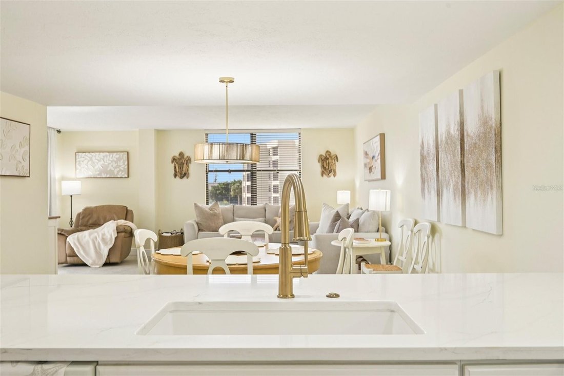 Condo in Siesta Key, Florida, United States 3 - 18219327