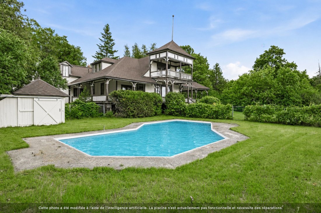 House in Gatineau, Quebec, Canada 3 - 18219162