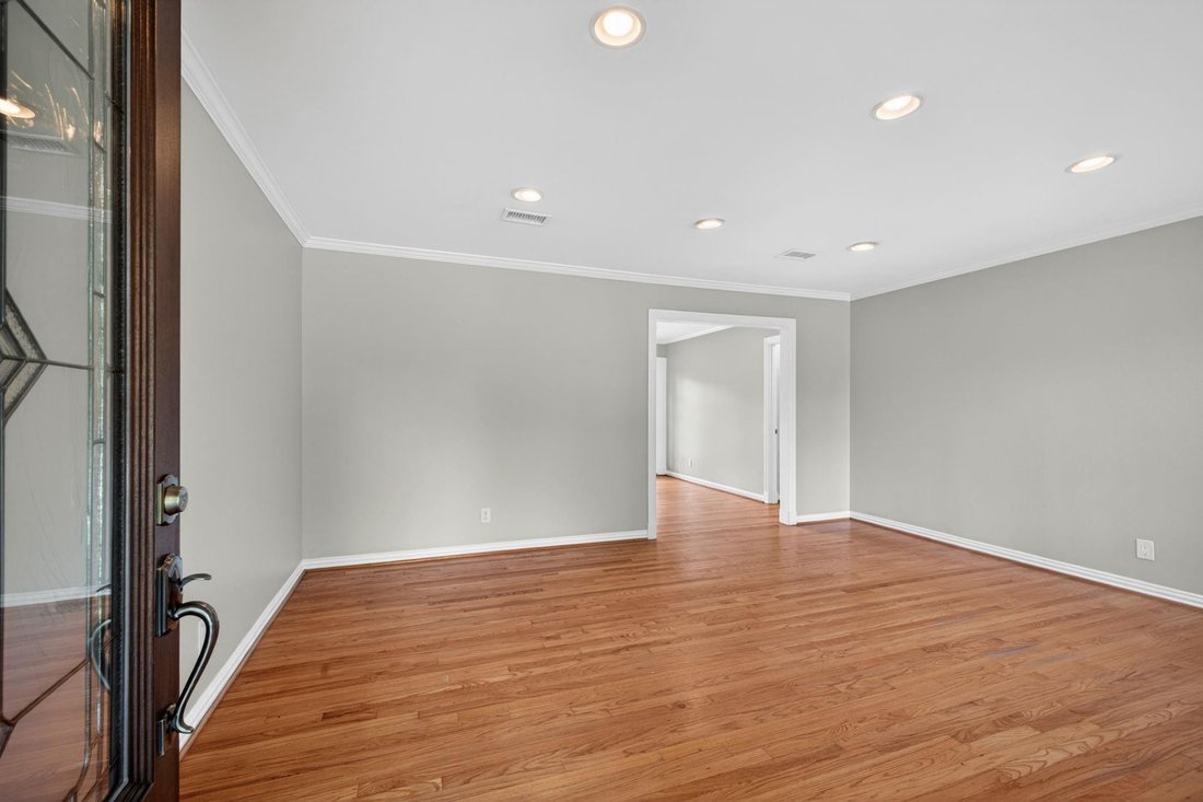 House in Houston, Texas, United States 5 - 18219364