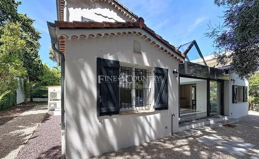 Villa in Cannes, Provence-Alpes-Côte d'Azur, France 1