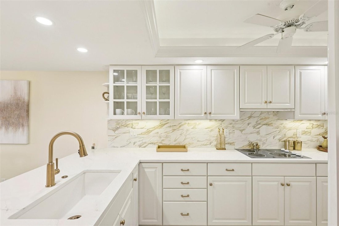 Condo in Siesta Key, Florida, United States 5 - 18219327