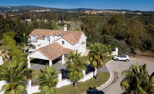 Villa in Sotogrande, San Roque, Andalusia 1