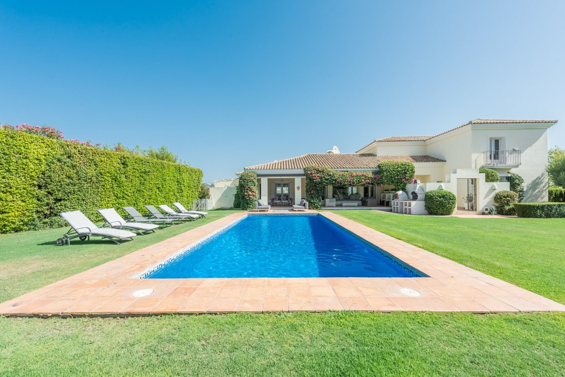 Villa in Sotogrande, San Roque, Andalusia 2 - 18218841