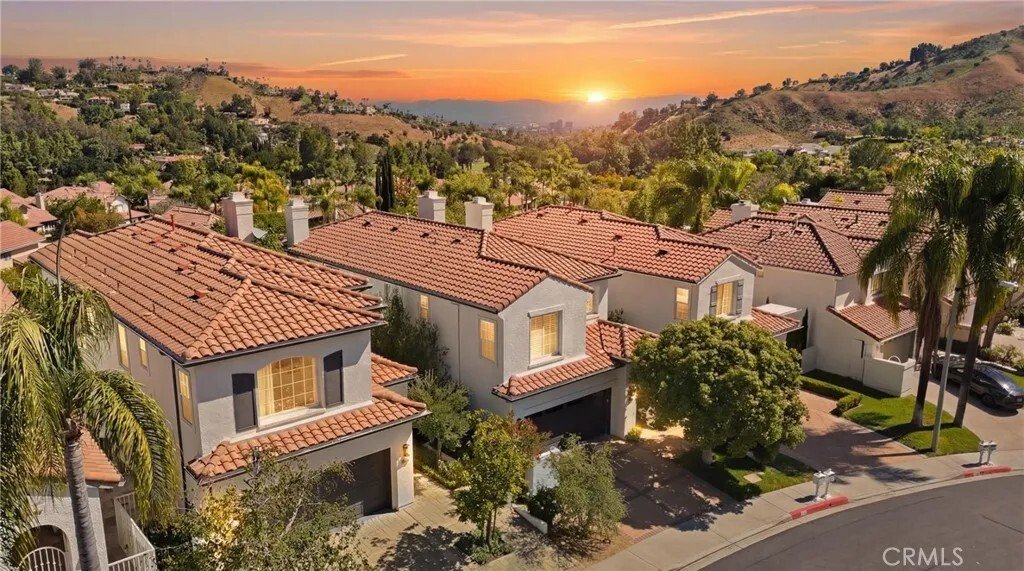 House in Hidden Hills, California, United States 5 - 17689892