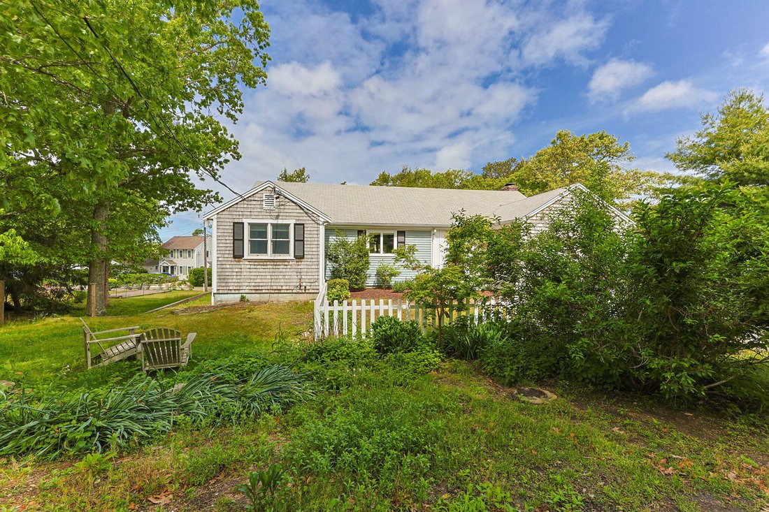 House in Harwich, Massachusetts, United States 3 - 18219104