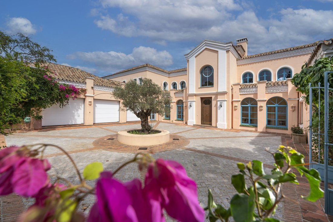 Villa in Sotogrande, San Roque, Andalusia 4 - 18219097