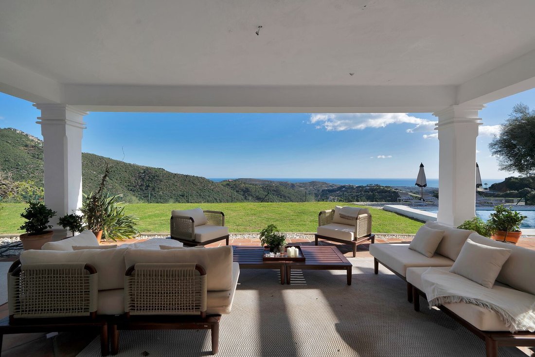 Villa in Benahavis, Andalusia, Spain 3 - 18219503