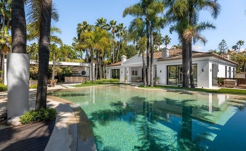 Villa a Puerto Banus, Marbella, Spagna 1