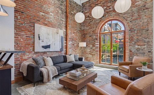 House in Victoria, British Columbia, Canada 1