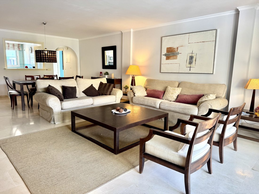 Apartment in Sotogrande, San Roque, Andalusia 1 - 18219250
