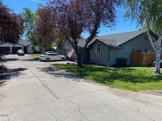 Prineville, Oregon, United States 2 - 18218933