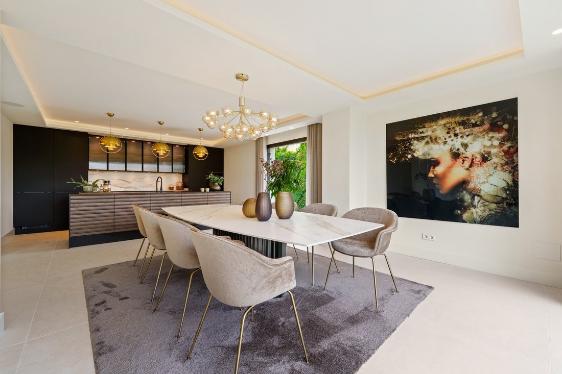 Villa in Nueva Andalucia, Marbella, Spain 4 - 18219719