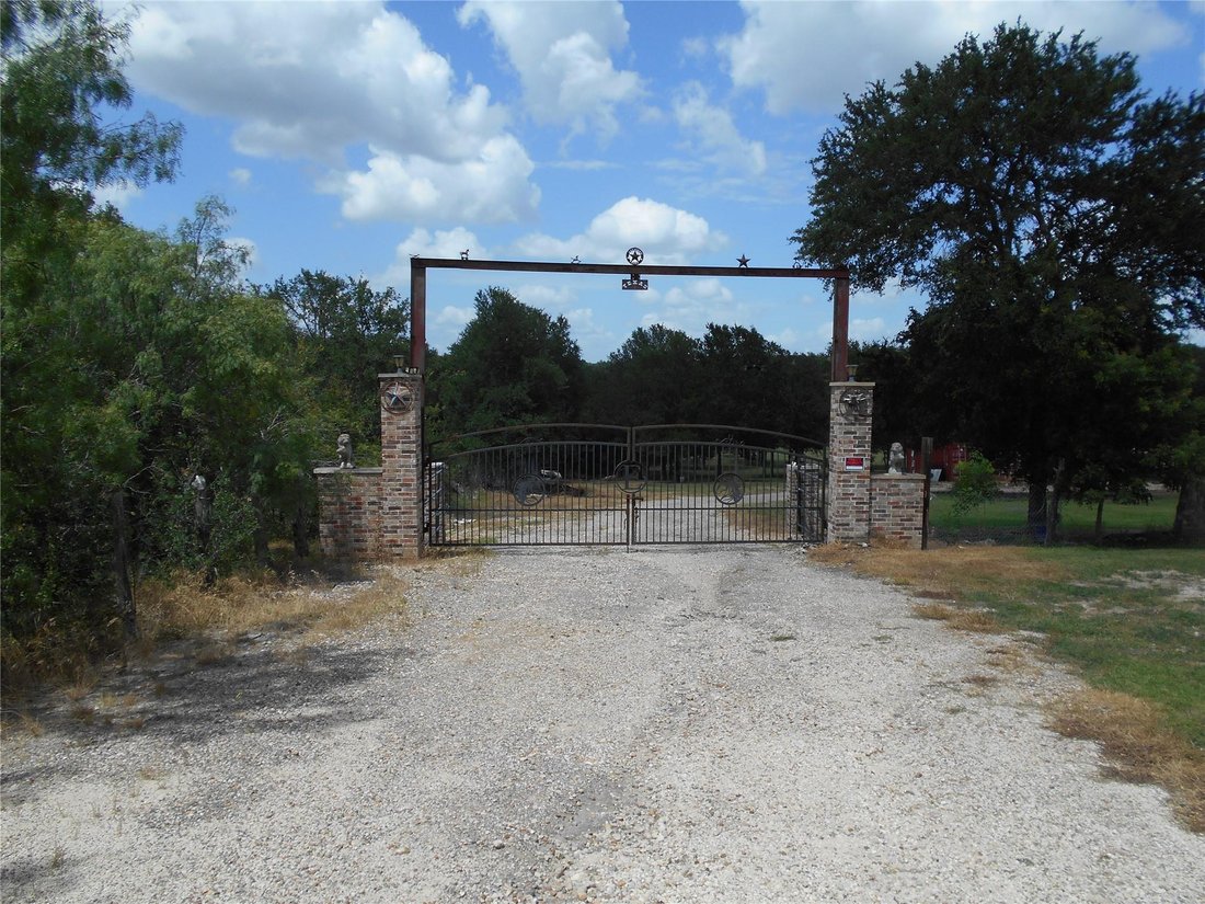 Coupland, Texas, United States 4 - 18219346