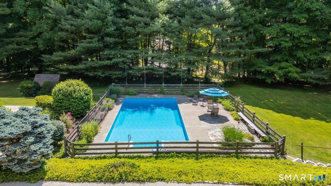 House in Woodbury, Connecticut, United States 3 - 18219449