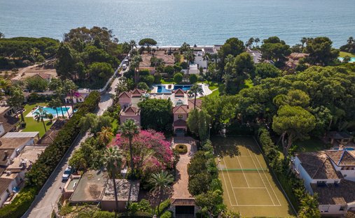 Villa a Estepona, Andalusia, Spagna 1