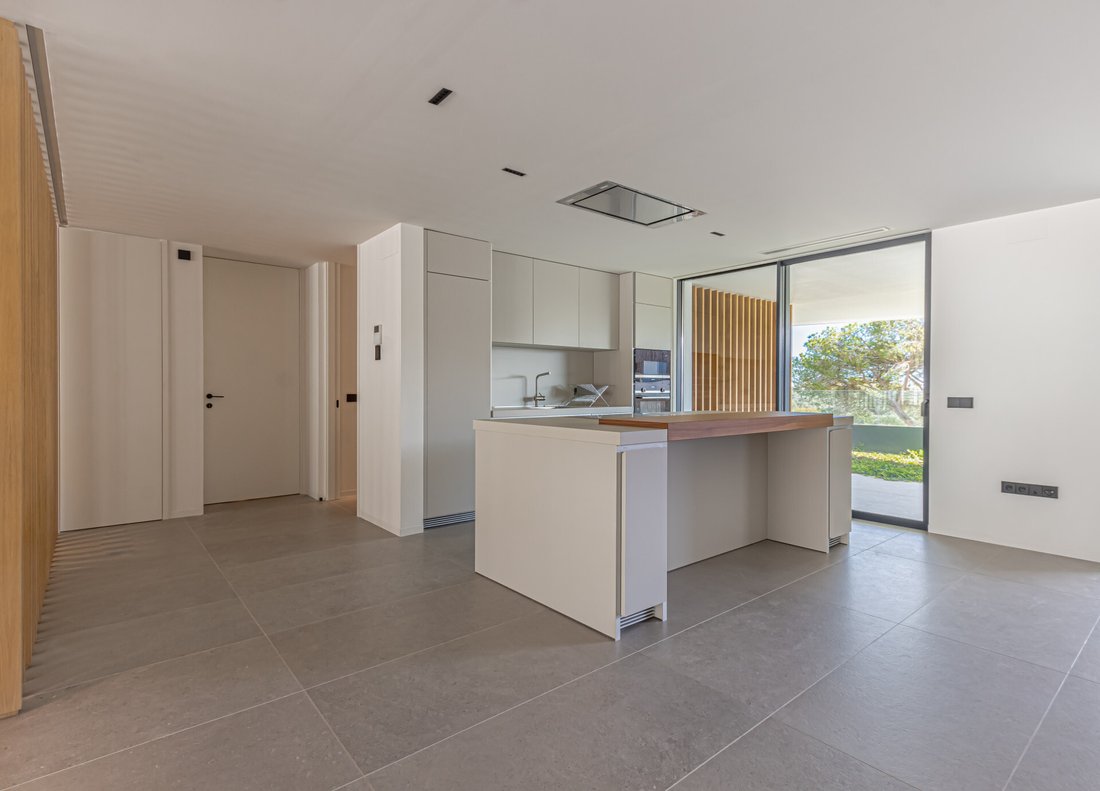 Apartment in Sotogrande, San Roque, Andalusia 5 - 18219134
