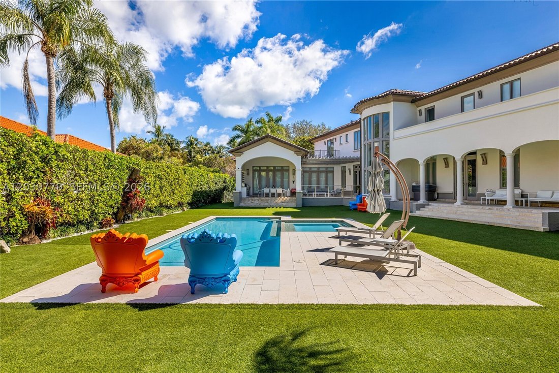 House in Miami, Florida, United States 5 - 18219319