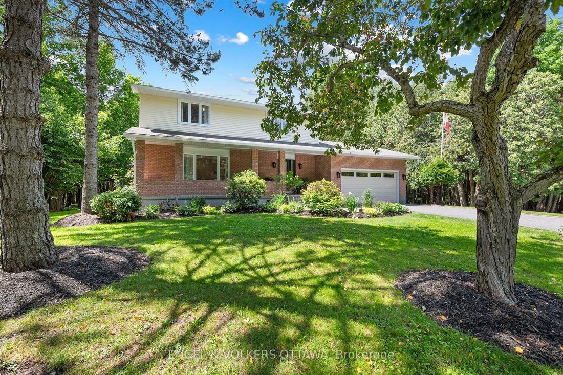 House in Ottawa, Ontario, Canada 3 - 18219198