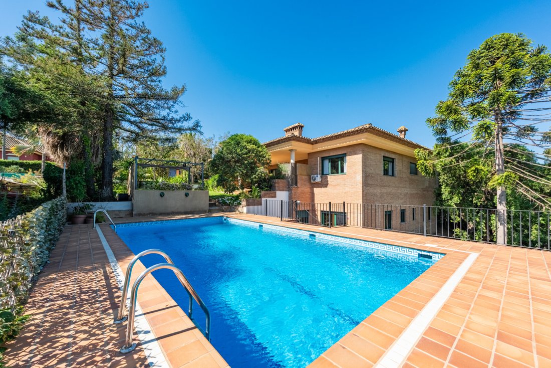 Villa a Sotogrande, San Roque, Andalusia 2 - 18219050