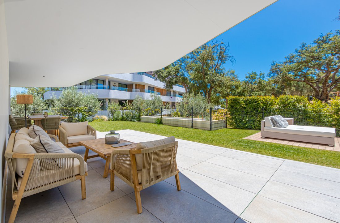Apartment in Sotogrande, San Roque, Andalusia 1 - 18219161