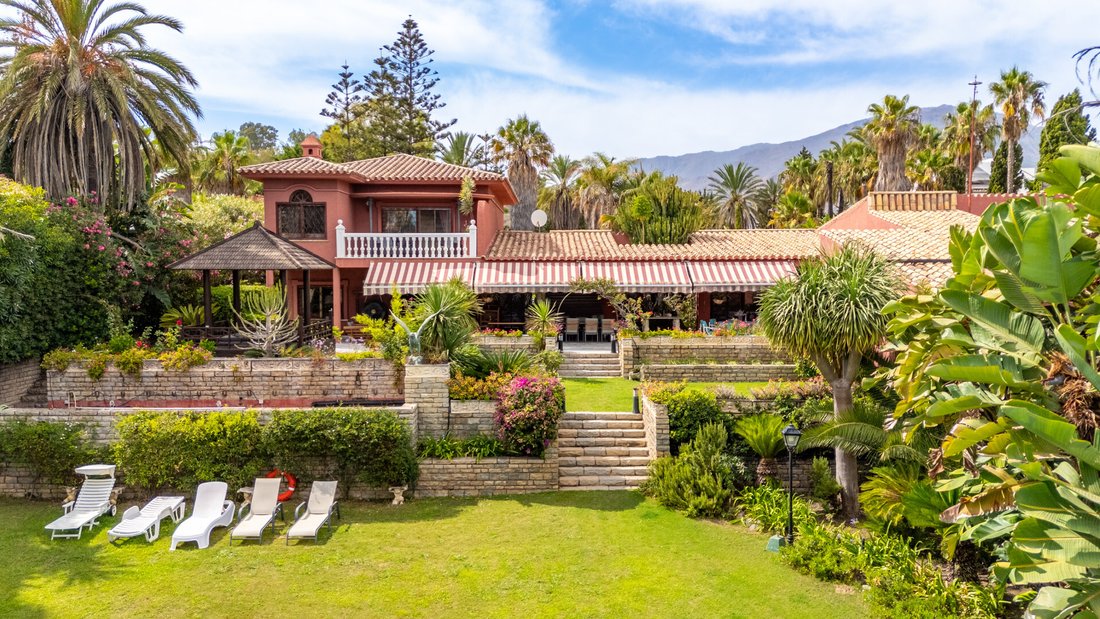 Villa in Estepona, Andalusia, Spain 3 - 18219975