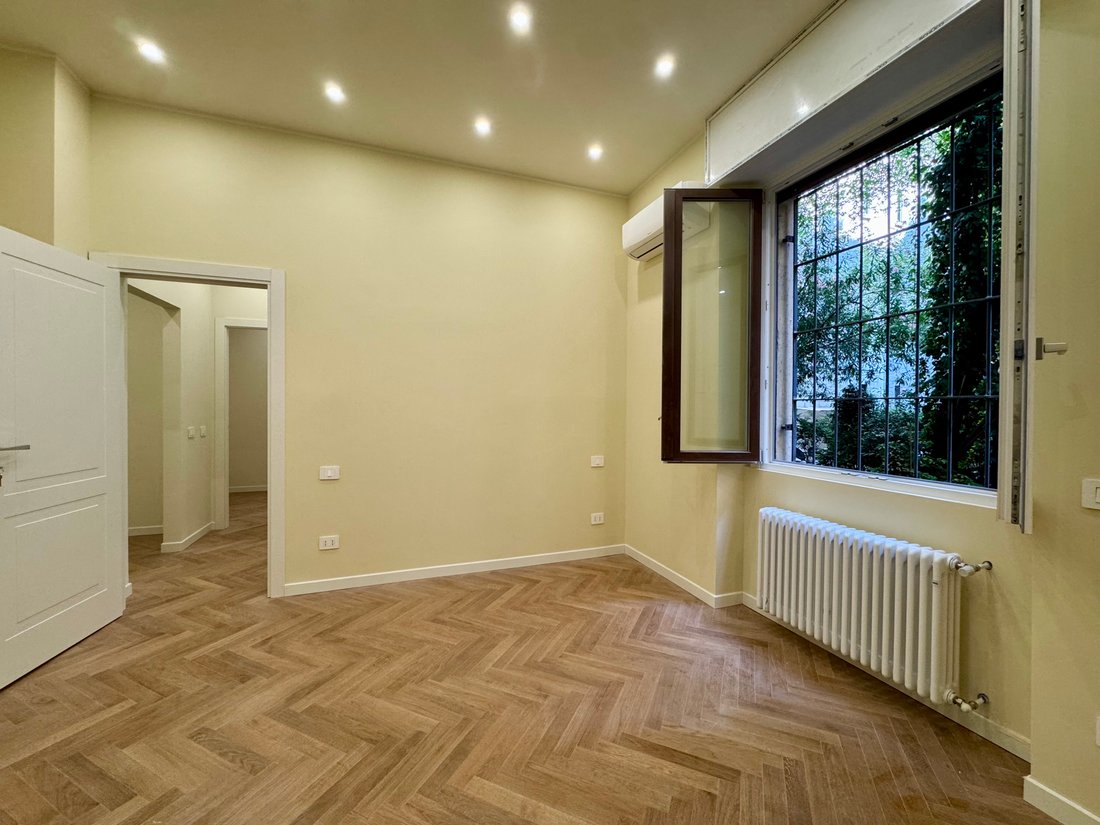 Apartment in Porta Venezia - Repubblica, Milan, Italy 4 - 18218796