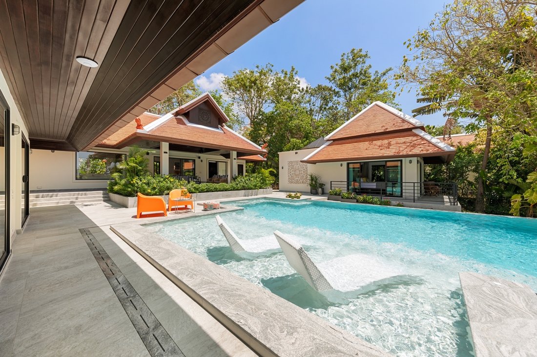 Villa in Rawai, Phuket, Thailand 2 - 18218992