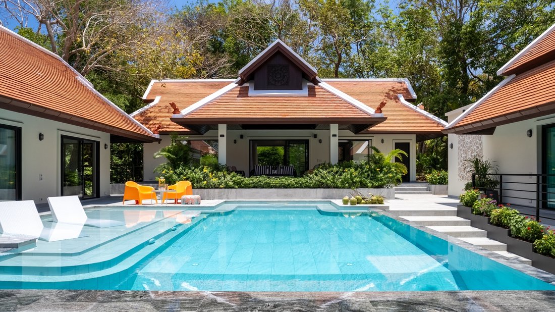 Villa in Rawai, Phuket, Thailand 1 - 18218992