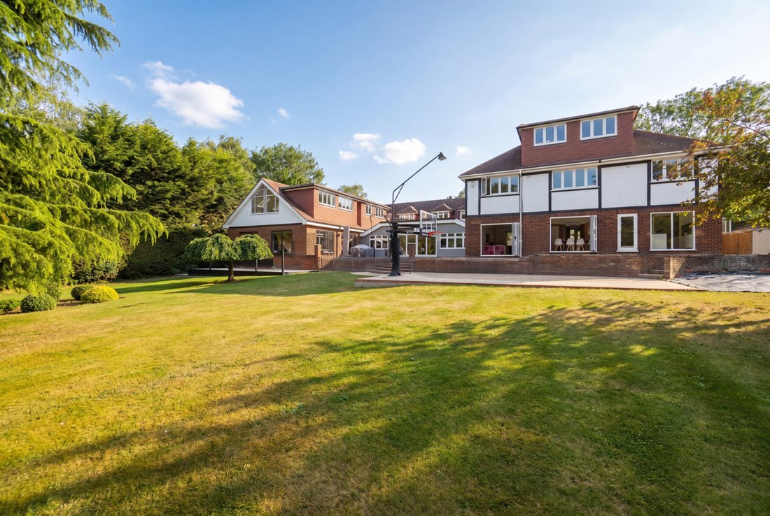 Apartment in Little Hallingbury, England 3 - 18219380