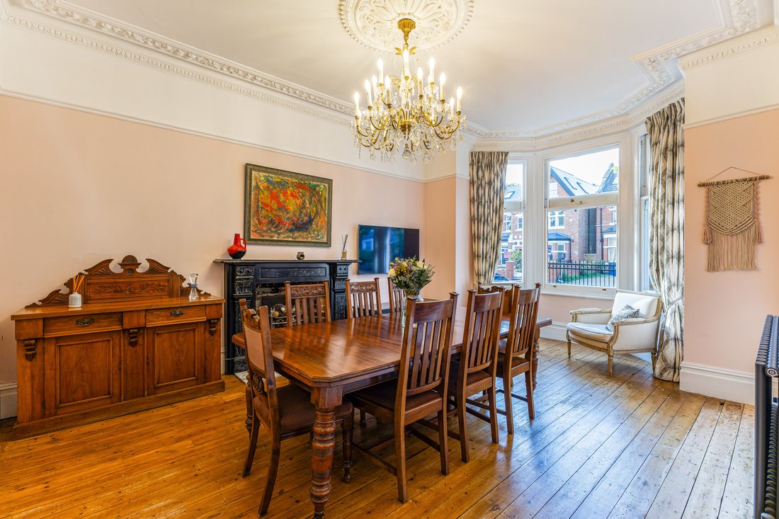 House in West Ealing, Ealing, England 5 - 18219127