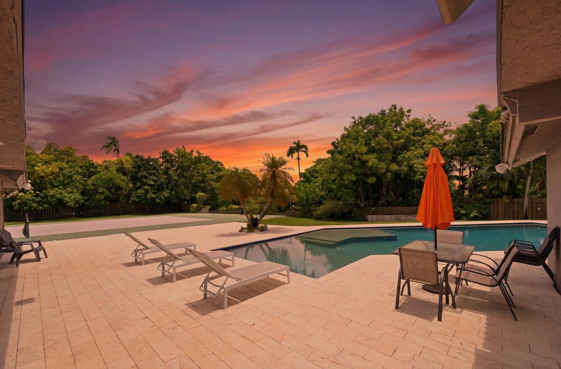 House in Coral Springs, Florida, United States 3 - 18218944