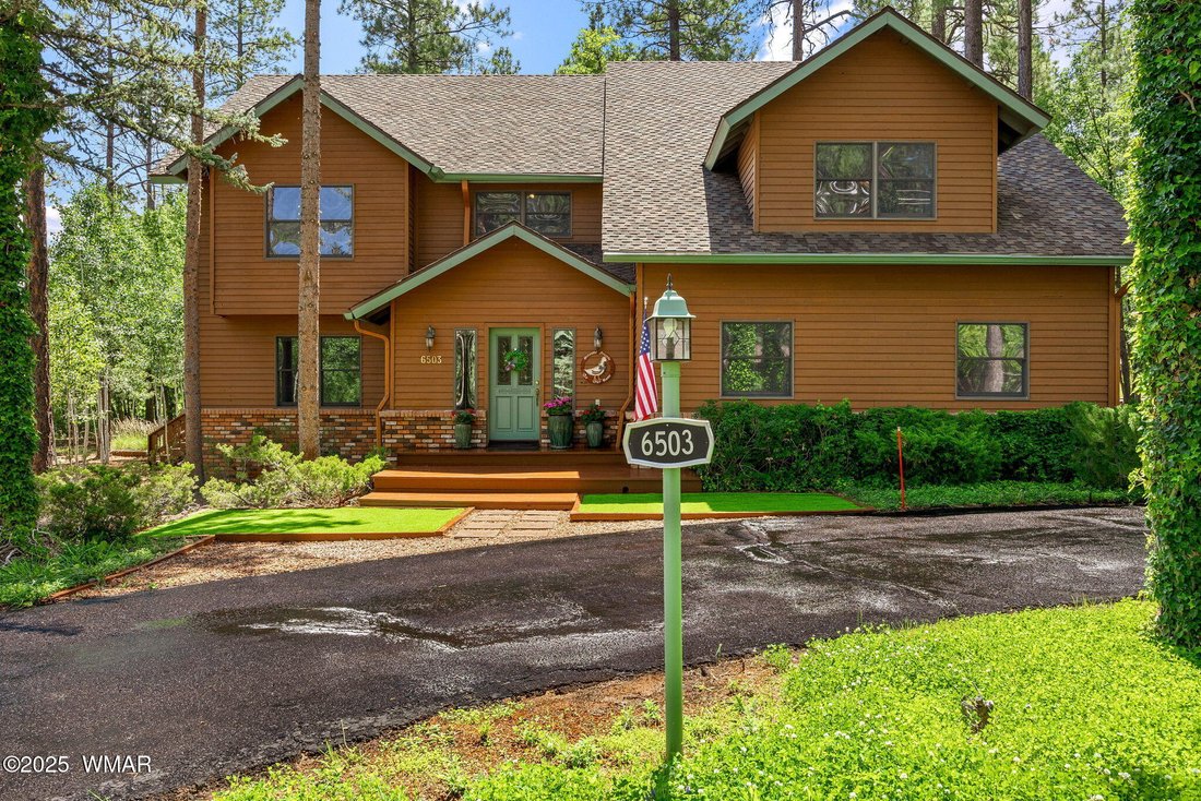 Pinetop, Arizona, United States 4 - 18218837