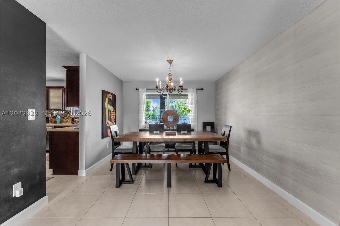 House in Miami, Florida, United States 5 - 18113095